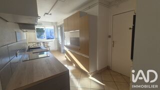  Appartement à louer 5 pièces 90 m²