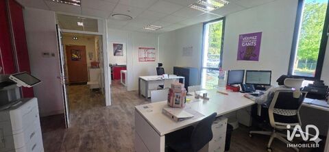   Location Local d'activités 131 m&sup2; 