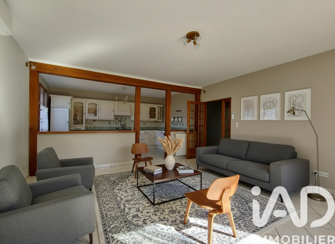   Vente Maison traditionnelle 7 pièces Maison - 7 pièce(s) - 127 m²