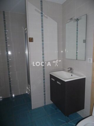  Appartement à louer 3 pièces 50 m²