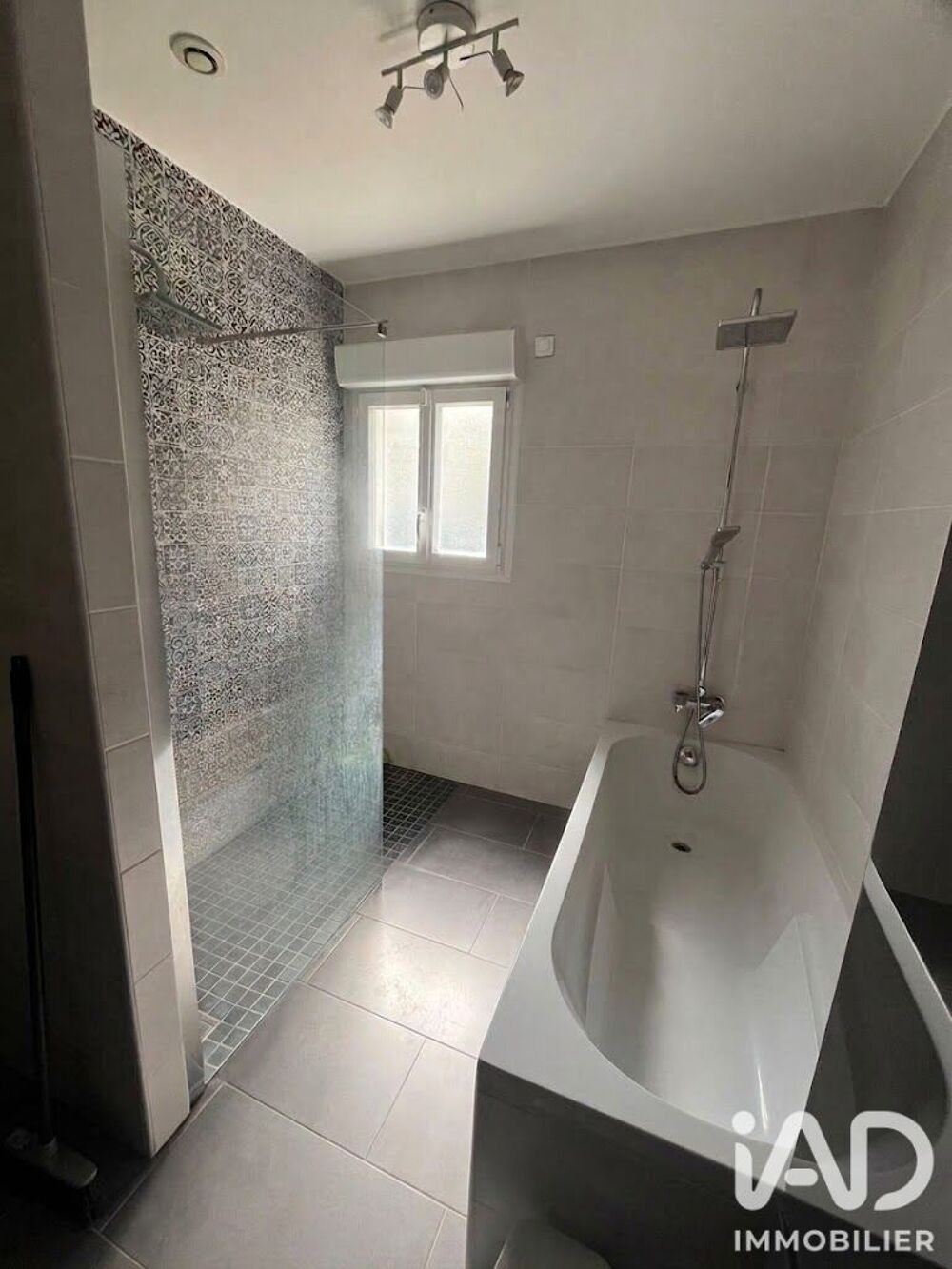 Vente Maison Vente Maison de ville 5 pièces Tours