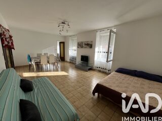  Immeuble � vendre 261 m�