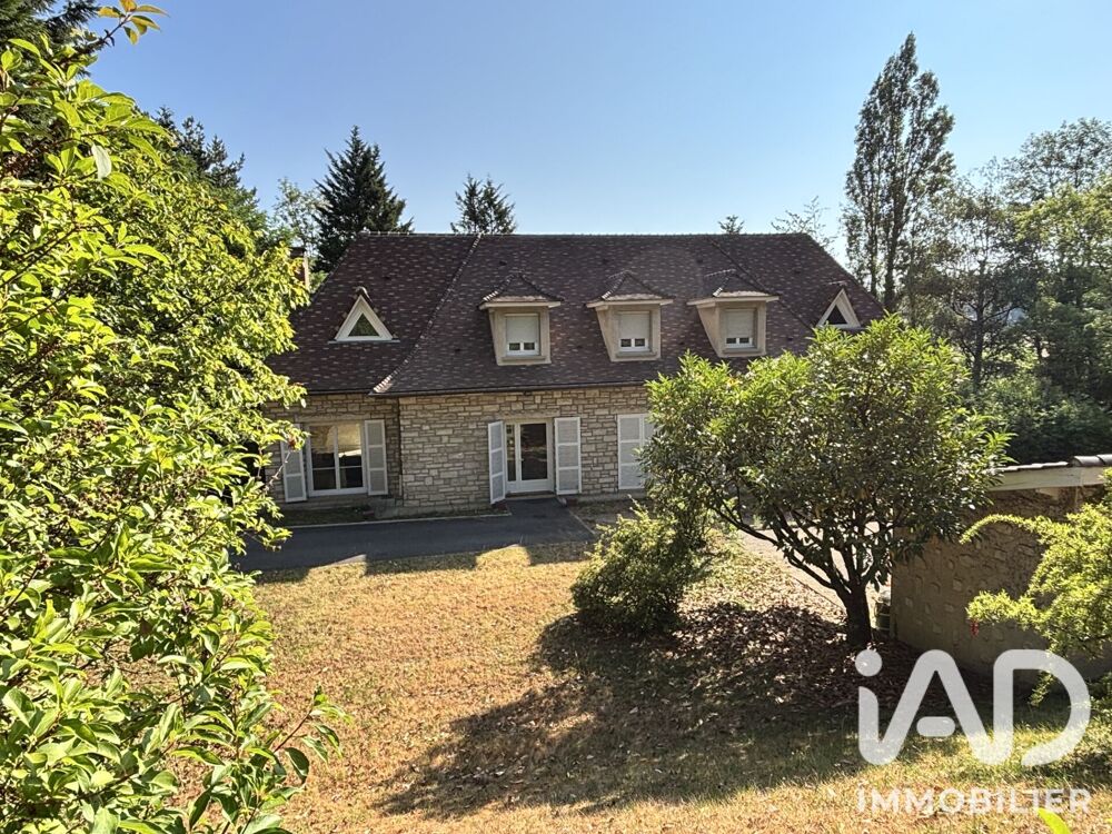 à vendre  Maison Saint-Genest-Lerpt (42530)