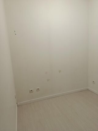  Appartement à louer 2 pièces 65 m²