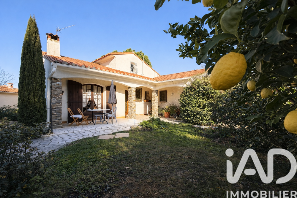 Vente Maison Vente Maison traditionnelle 7 pièces Laroque-des-albères