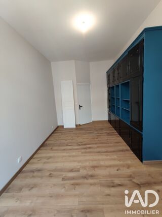  Appartement à louer 4 pièces 92 m²