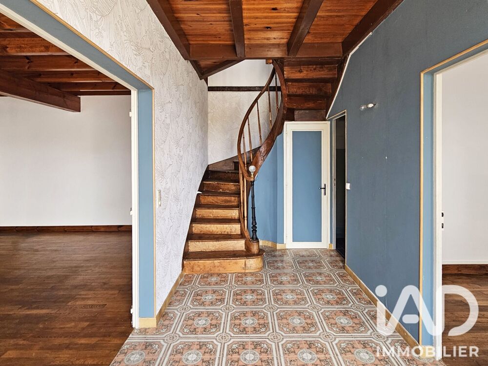 Vente Maison Vente Maison traditionnelle 8 pièces Loiré-sur-nie