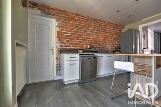 Vente Maison Vente Maison de ville 7 pièces Le palais-sur-vienne
