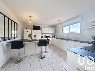  Maison à vendre 6 pièces 216 m²