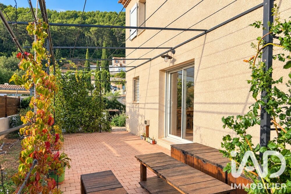 Vente Maison Vente Maison/villa 4 pièces Cuges-les-pins