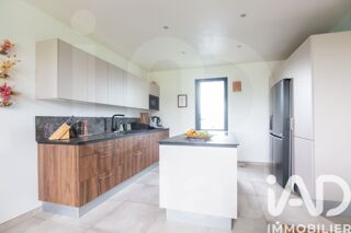  Maison à vendre 6 pièces 198 m²