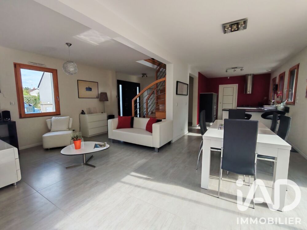 Vente Maison Vente Maison traditionnelle 7 pièces Monts