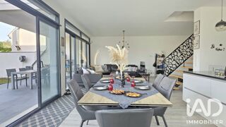  Maison à vendre 7 pièces 216 m²