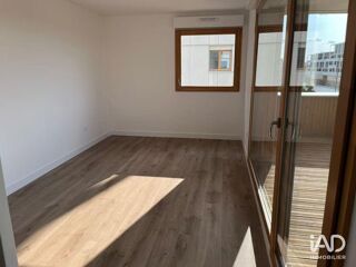  Appartement à louer 3 pièces 66 m²