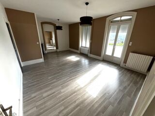  Appartement à louer 3 pièces 75 m²