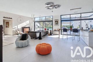  Maison à vendre 11 pièces 265 m²