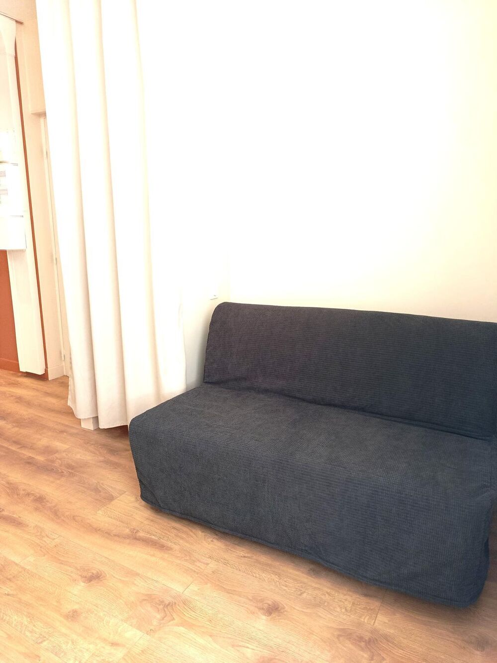 Studio meublé 26 place de la liberté ST CHAMOND
