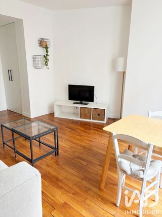  Appartement à louer 3 pièces 55 m²