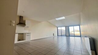  Appartement � louer 4 pi�ces 97 m�