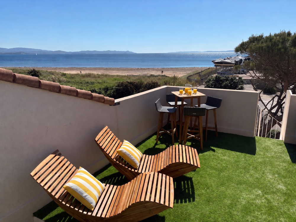 Vente Appartement Duplex roof top vue mer acces plage Hyeres