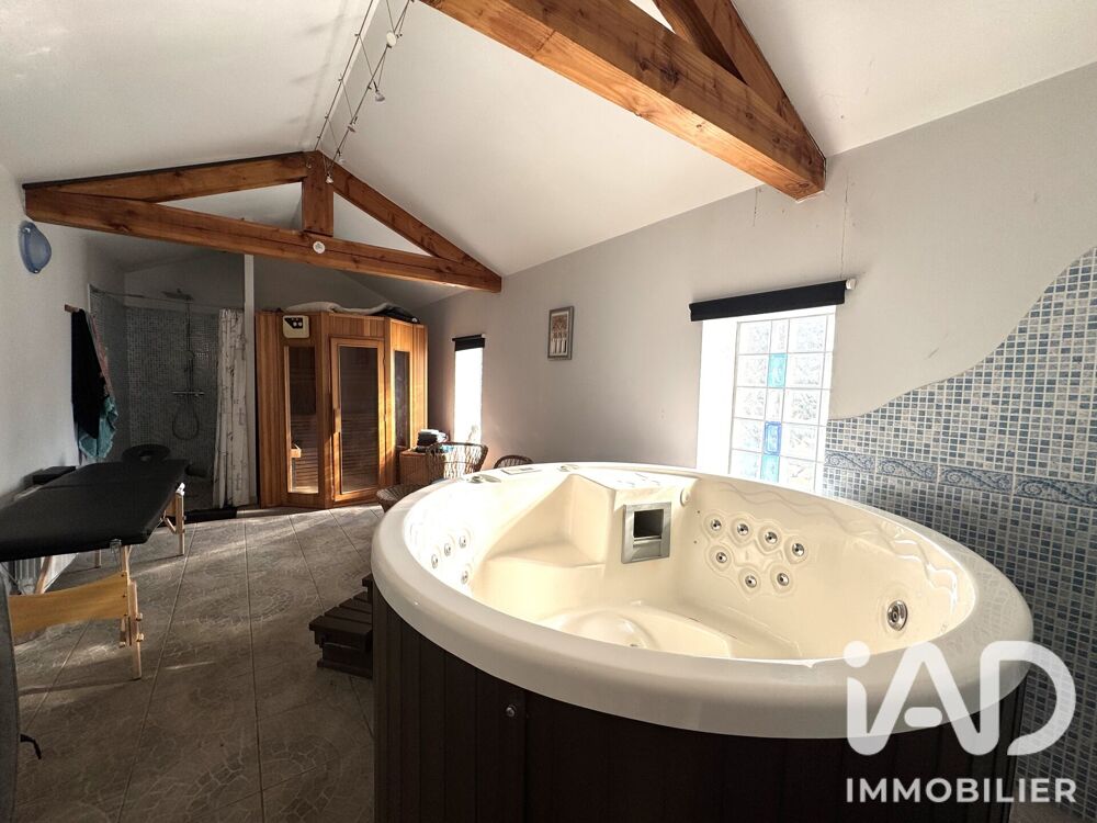 à vendre  Maison Nervieux (42510)