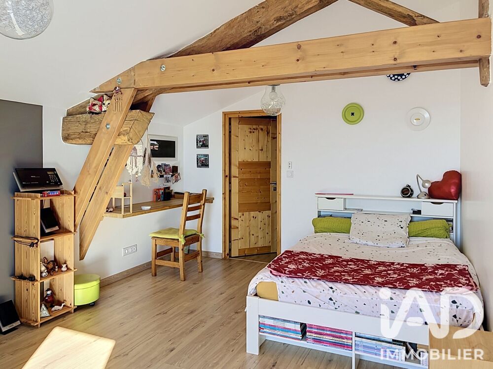 à vendre  Maison Saint-Clément-les-Places (69930)