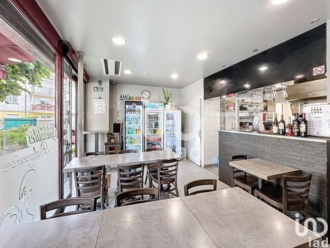 iad France - Sandrine Barroso () vous propose : En pl... 126500 94520 Mandres-les-roses