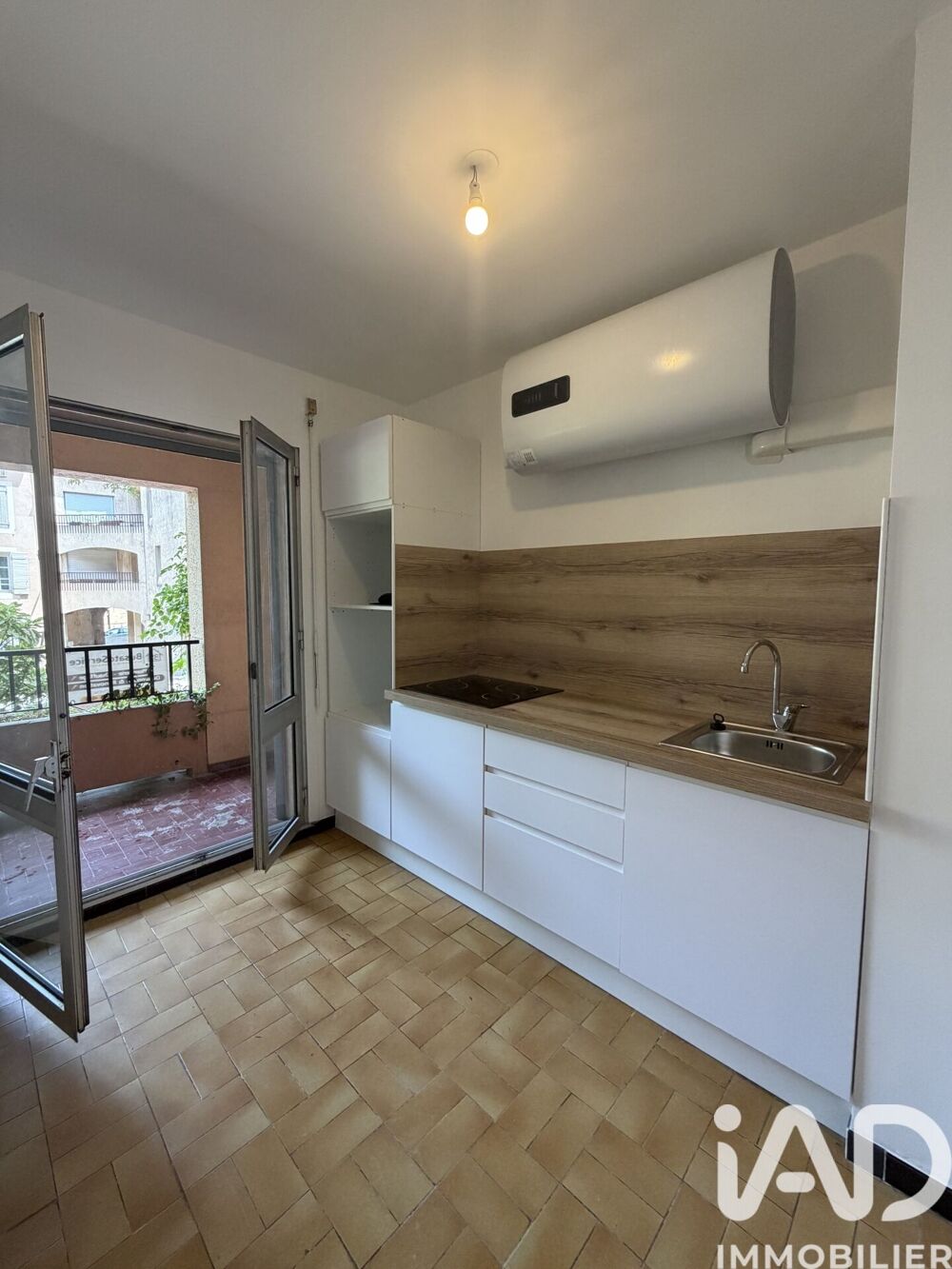location Appartement - 2 pièce(s) - 42 m² Salon-de-Provence (13300)