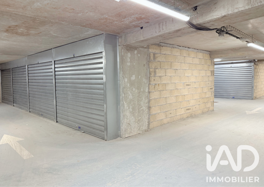 Vente Parking/Garage Vente Garage 200 m&sup2; Paris 19