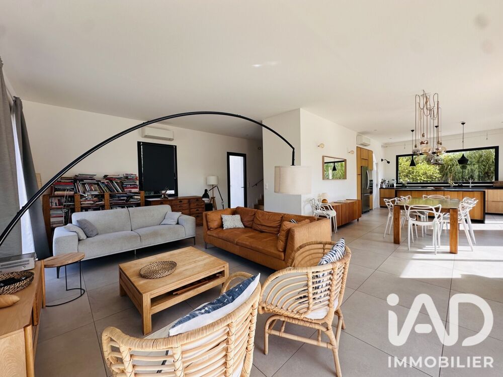 Vente Maison Vente Maison d'architecte 5 pièces Paradou