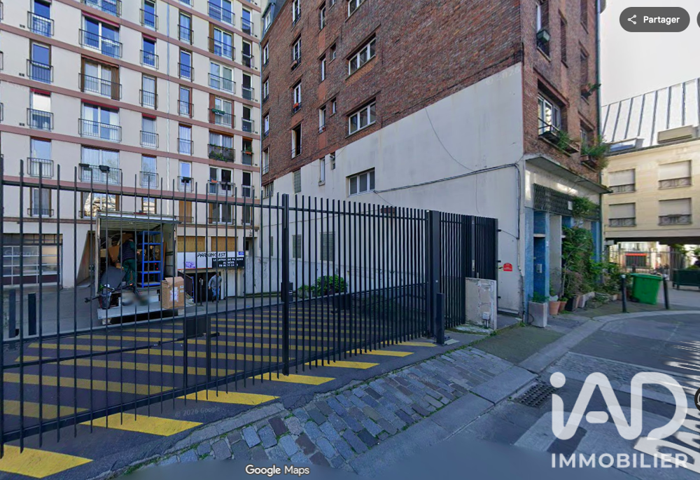 Vente Parking/Garage Vente Parking 2 400 m&sup2; Paris 10