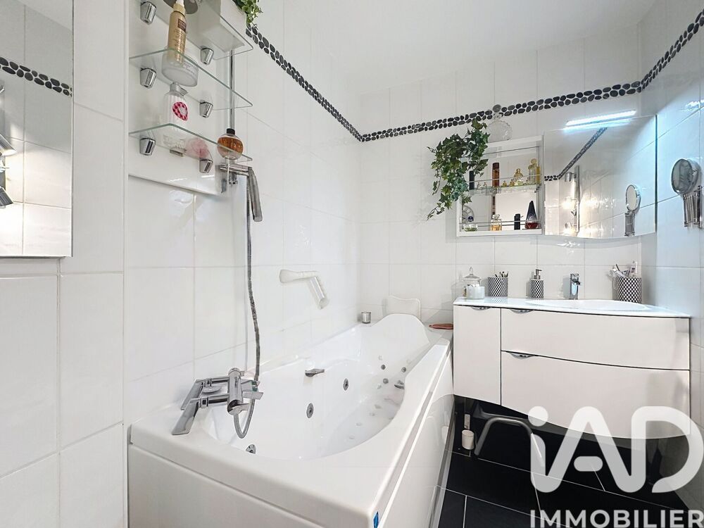 � vendre  Appartement Courbevoie (92400)