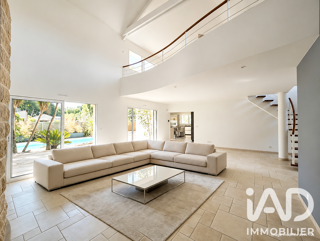  Maison à vendre 7 pièces 237 m²