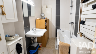  Immeuble à vendre 156 m²