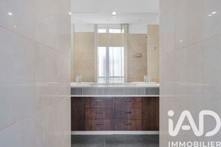  Appartement � louer 6 pi�ces 175 m�