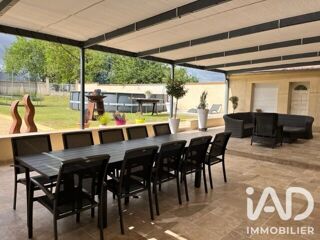  Maison à vendre 15 + pièces 725 m²