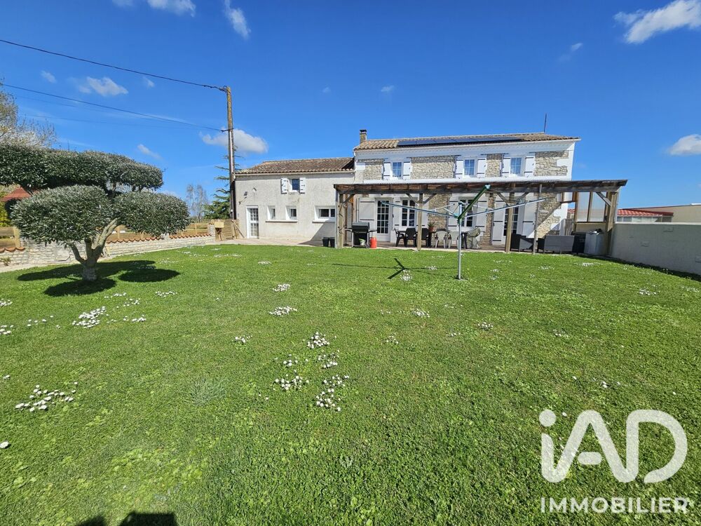 Vente Maison Vente Maison de village 6 pièces Corme-Écluse