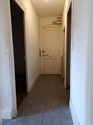  Appartement à louer 2 pièces 53 m²