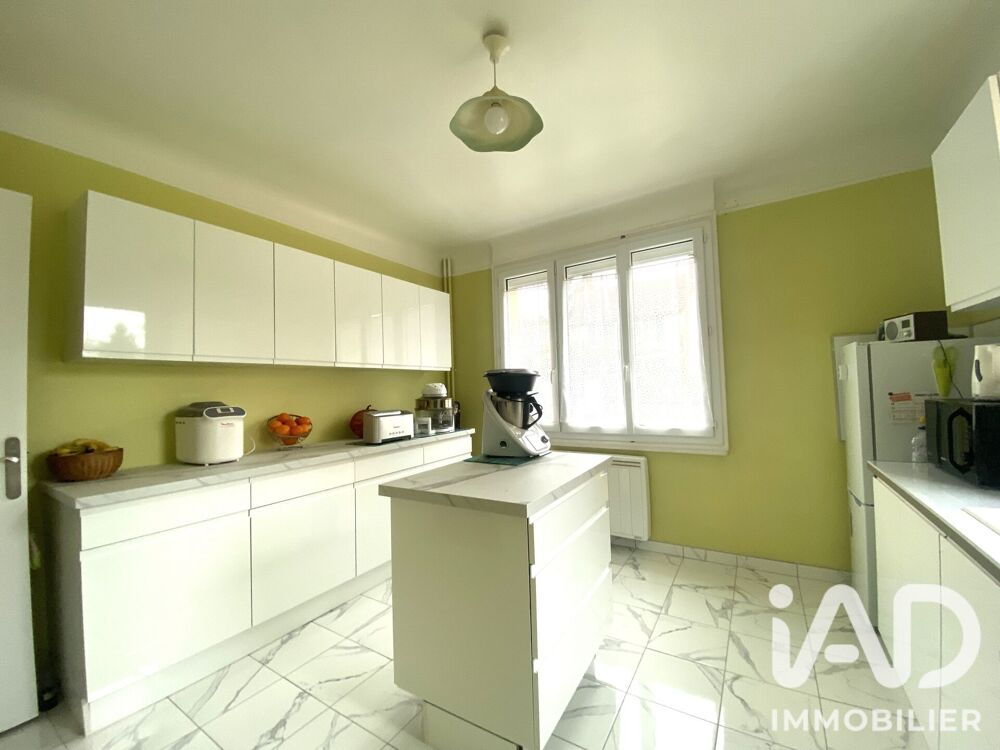 Vente Maison Vente Maison/villa 4 pièces Poigny-la-forêt