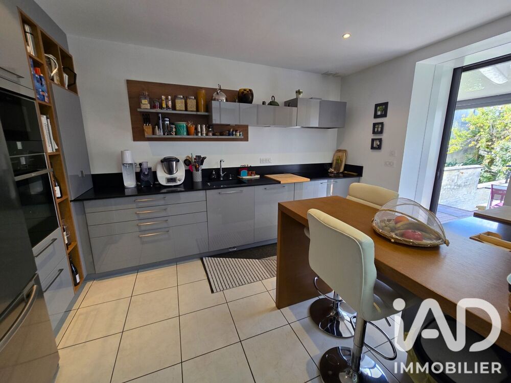 Vente Maison Vente Maison de ville 7 pièces Déols