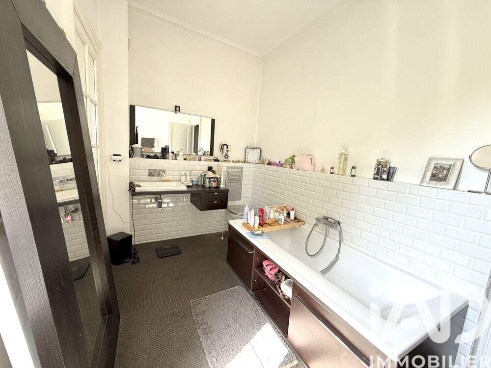 � vendre  Maison Laval (53000)