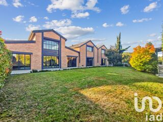  Maison à vendre 14 pièces 750 m²