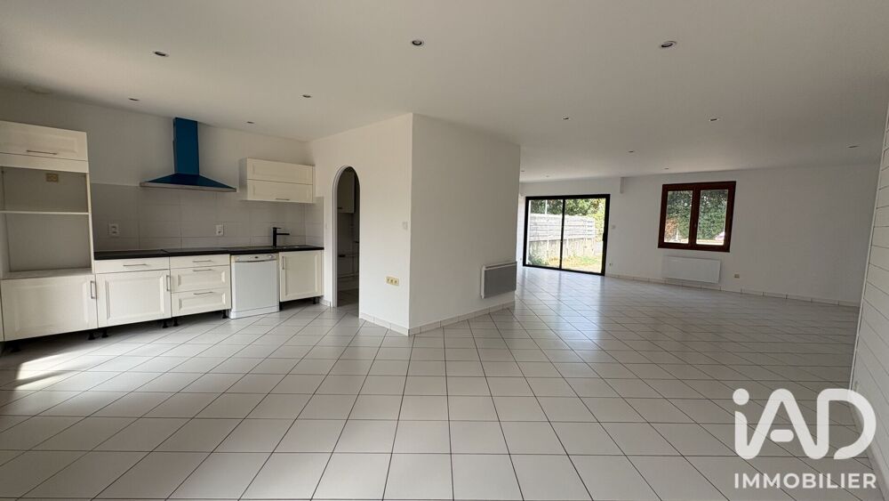 Vente Maison Vente Maison/villa 4 pièces Saint-christophe-du-ligneron