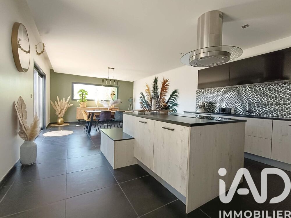 Vente Maison Vente Maison d'architecte 7 pièces Servian
