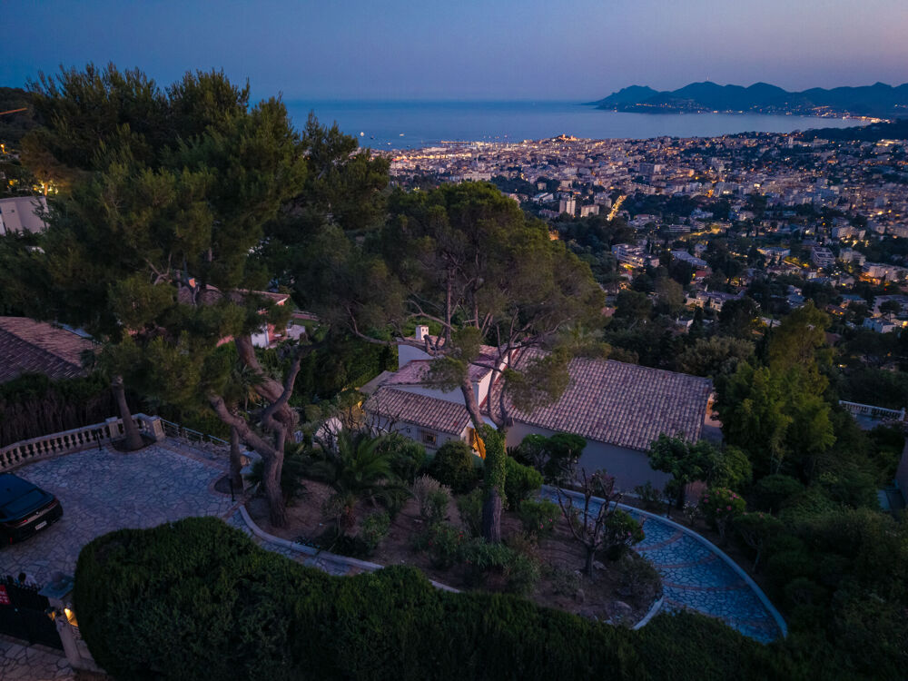à vendre  Maison Cannes (06400)