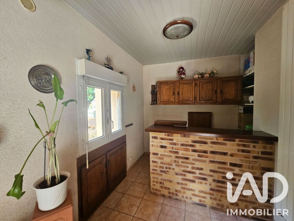 Vente Maison Vente Maison traditionnelle 8 pièces Remouillé