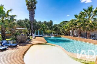  Maison à vendre 15 + pièces 320 m²