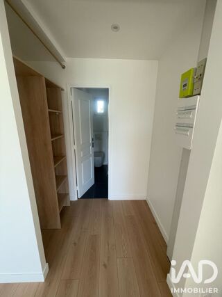  Appartement à louer 2 pièces 37 m²