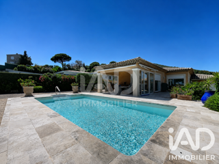 Vente Maison Vente Maison traditionnelle 6 pièces Sainte-maxime