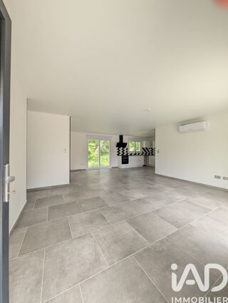  Maison 4 pièces 90 m² La meyze